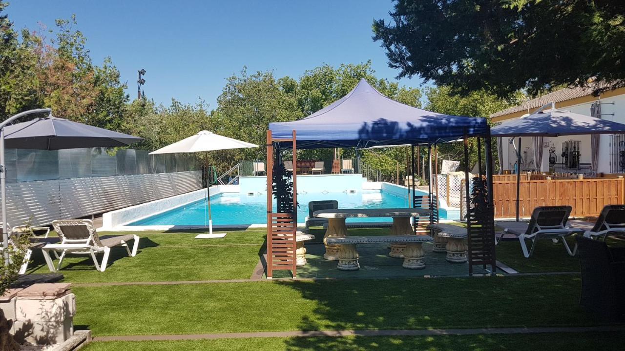 塞维利亚Cortijo San Jose别墅 外观 照片